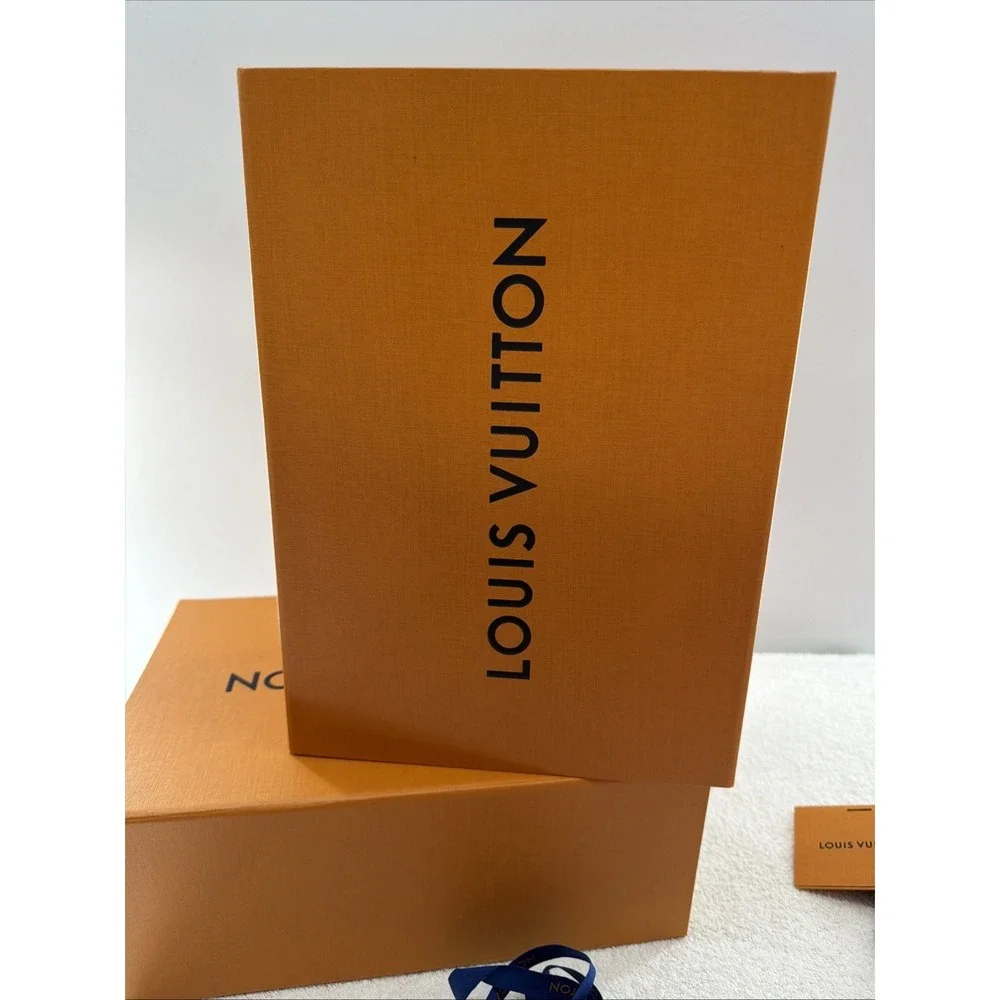 2-AUTH  LOUIS VUITTON MEDIUM EMPTY CLASSIC STORAGE GIFT BOX 12.25